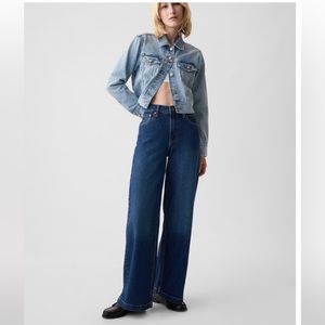Gap NWT High Rise Stride jeans